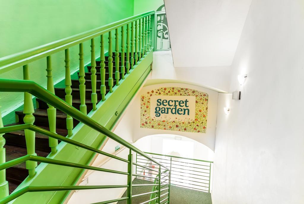 كراكوفيا The Secret Garden Hostel المظهر الخارجي الصورة